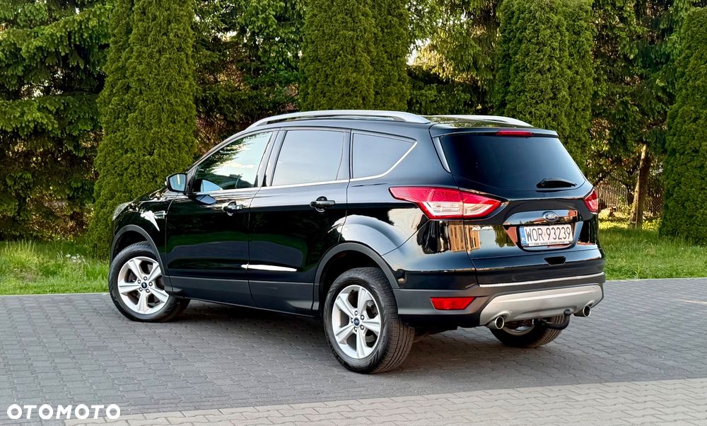 Ford Kuga 2.0 TDCi 4x4 Titanium - 12