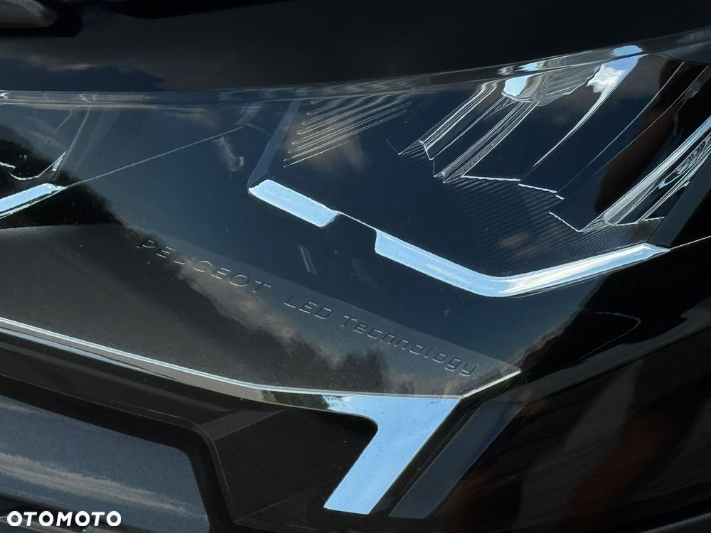 Peugeot 5008 PureTech 130 EAT8 Stop & Start Roadtrip - 5