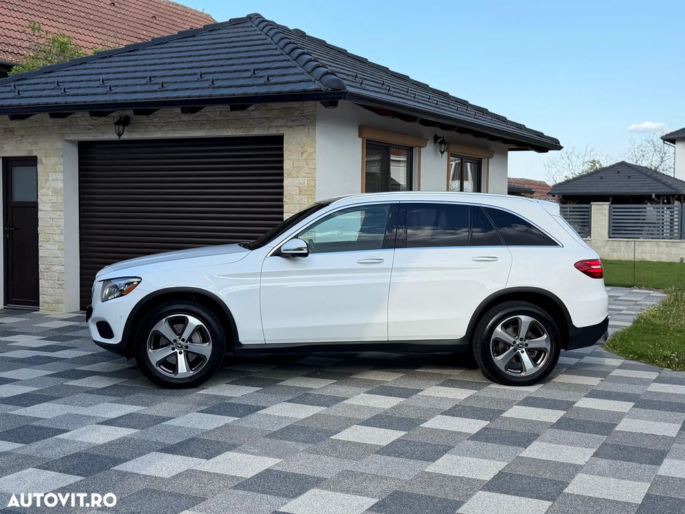 Mercedes-Benz GLC 300 4MATIC 9G-TRONIC Exclusive - 17