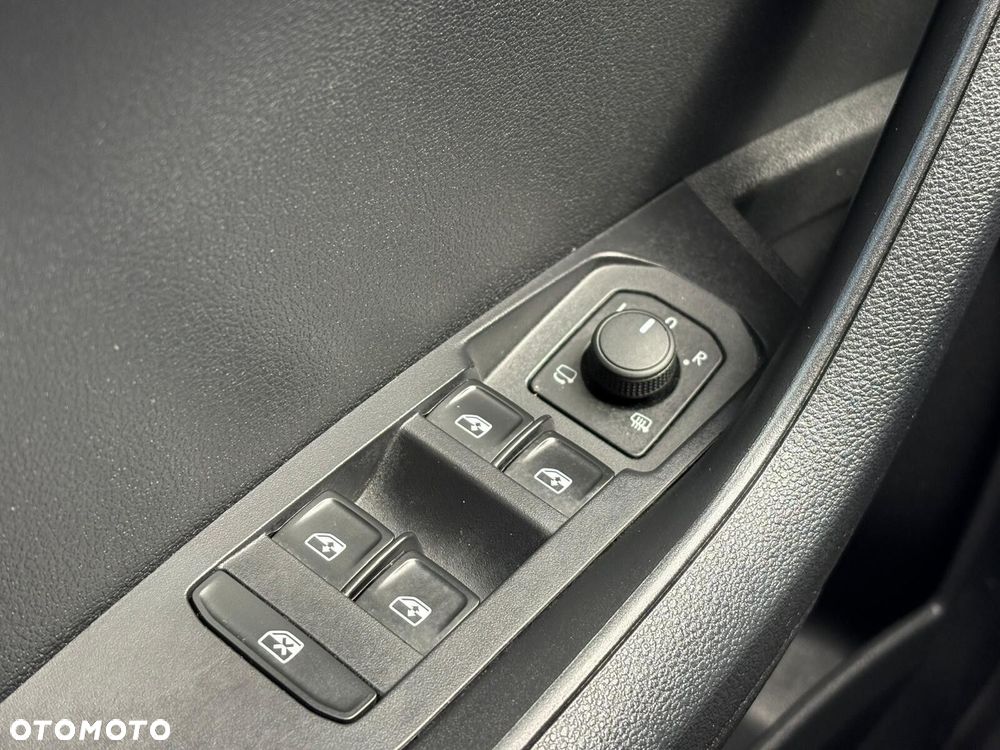 Skoda Karoq 1.5 TSI ACT Sportline DSG - 29