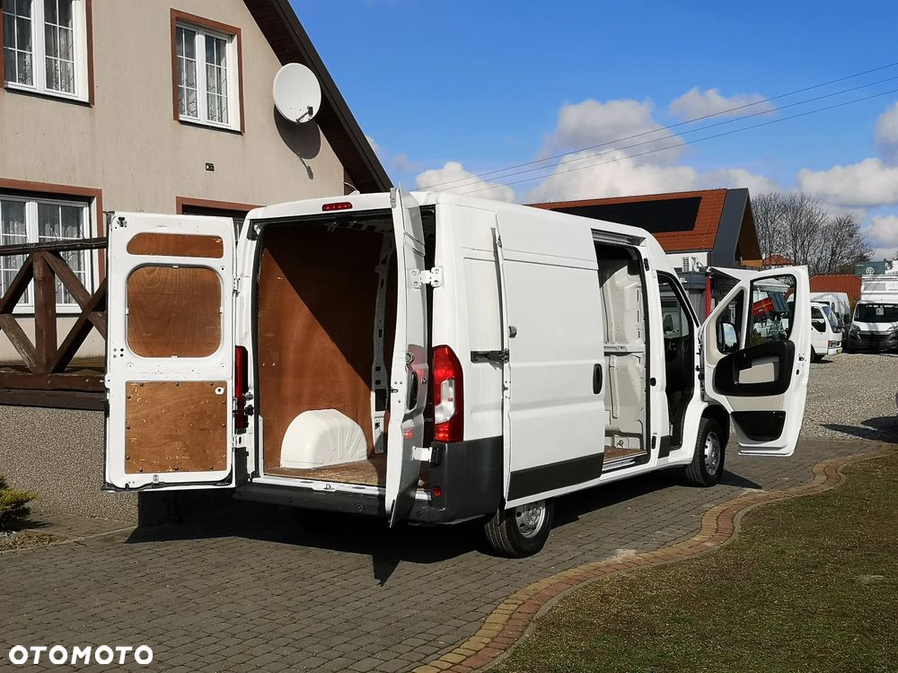 Peugeot Boxer 2.0 BlueHDi 110 - 16