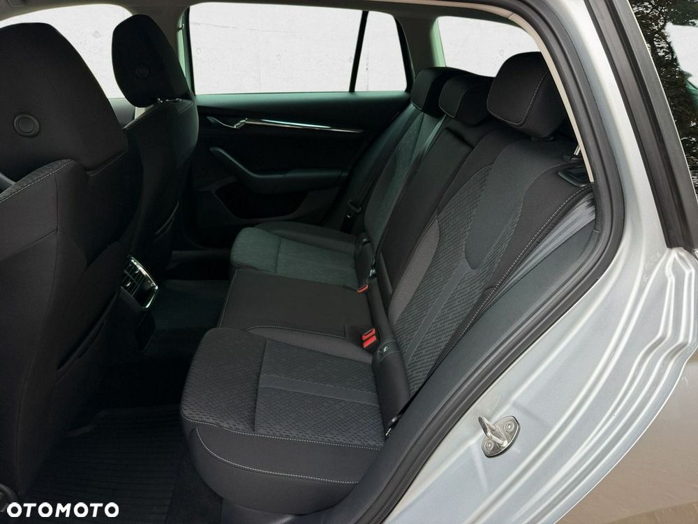 Skoda Octavia - 20