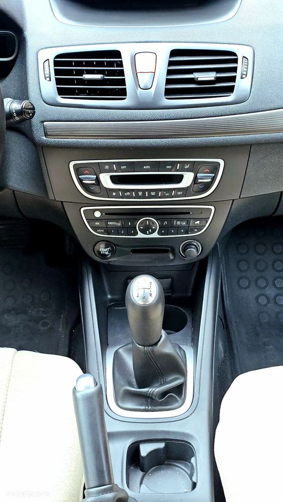 Renault Megane 1.6 16V Authentique - 9