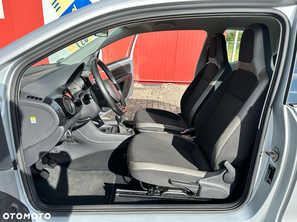 Volkswagen up! cheer - 12