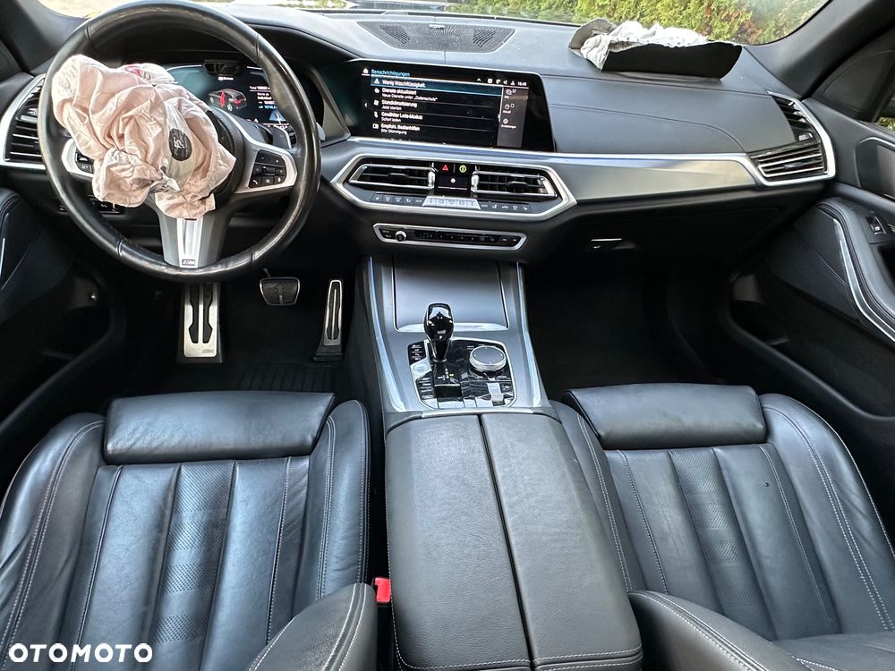 BMW X5 xDrive45e - 10