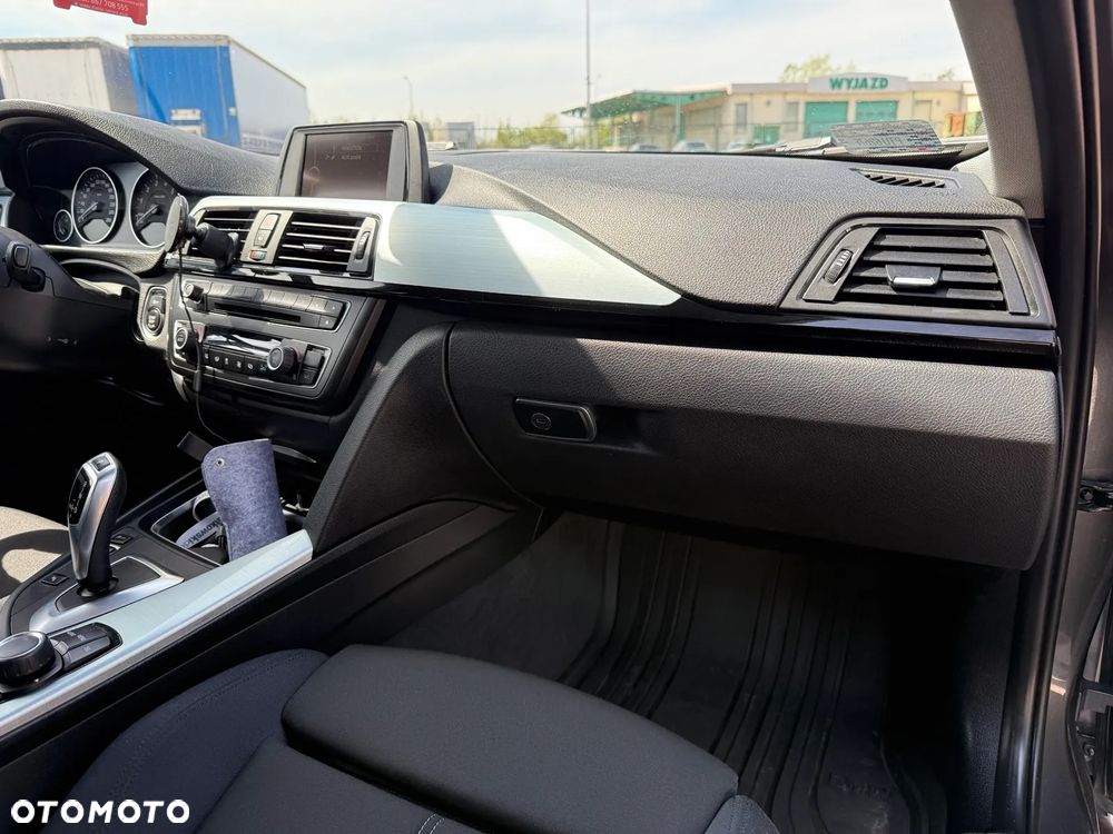 BMW Seria 3 - 19