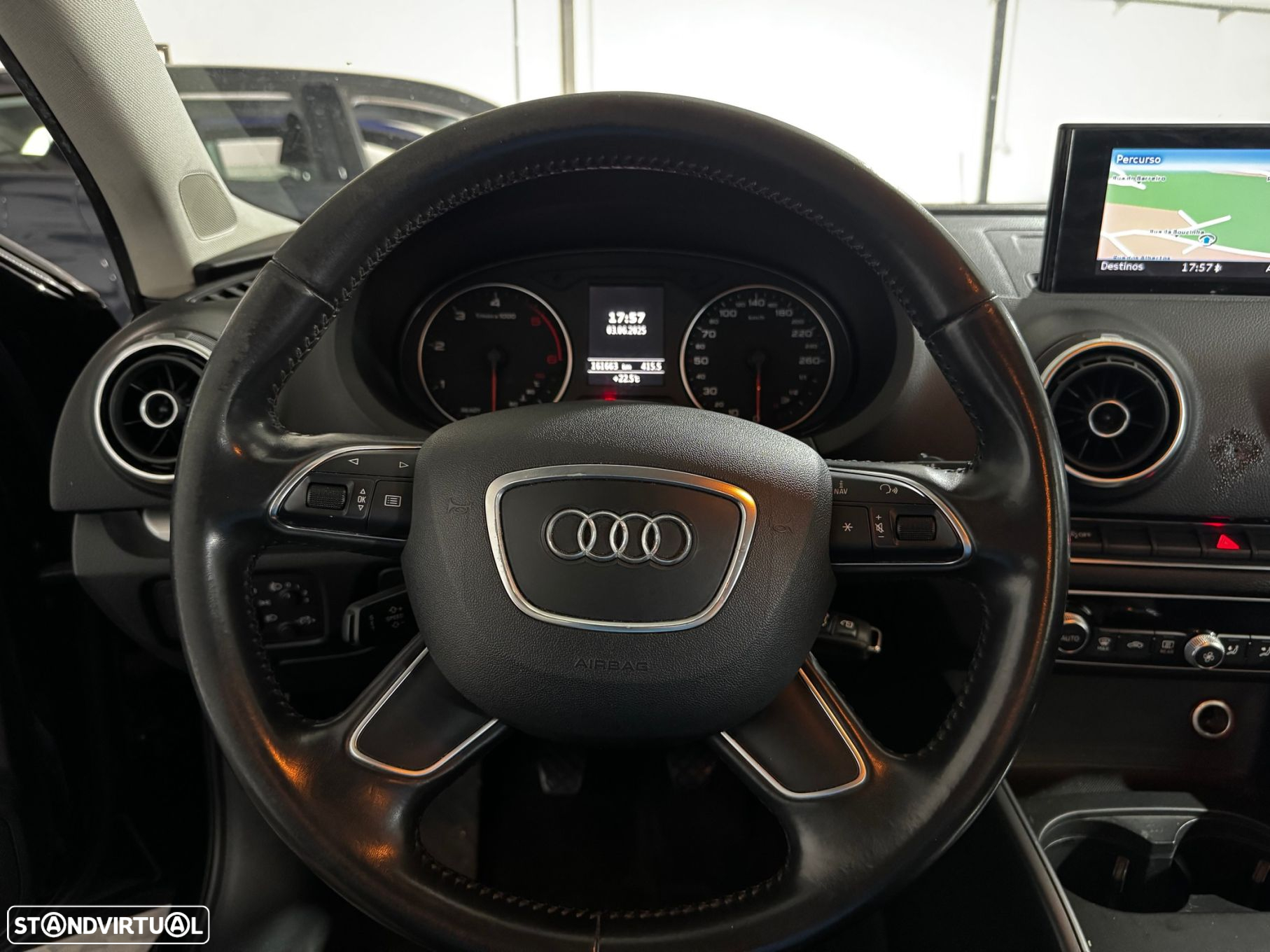 Audi A3 Limousine 1.6 TDI Advance - 17