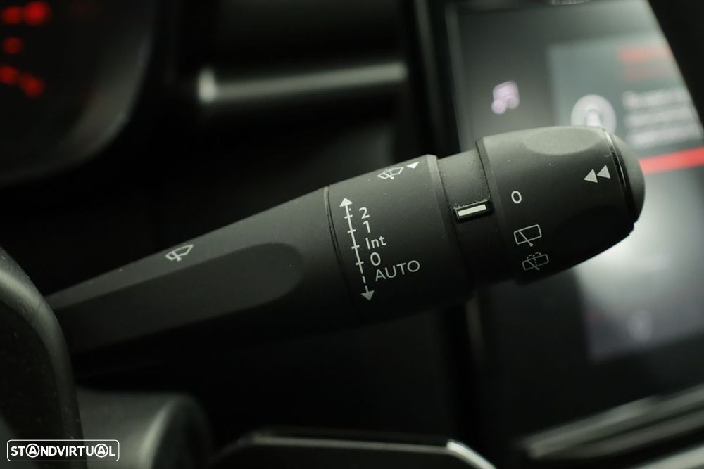 Citroën C3 1.2 PureTech C-Series - 16