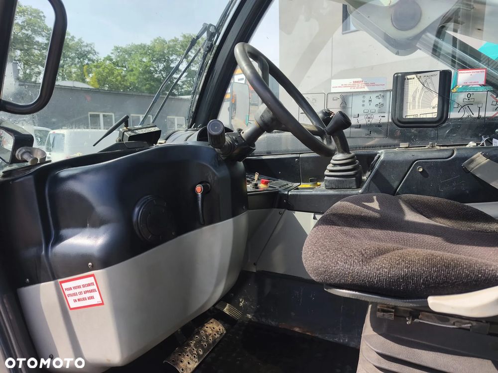 Bobcat T40.180 SLP - 8