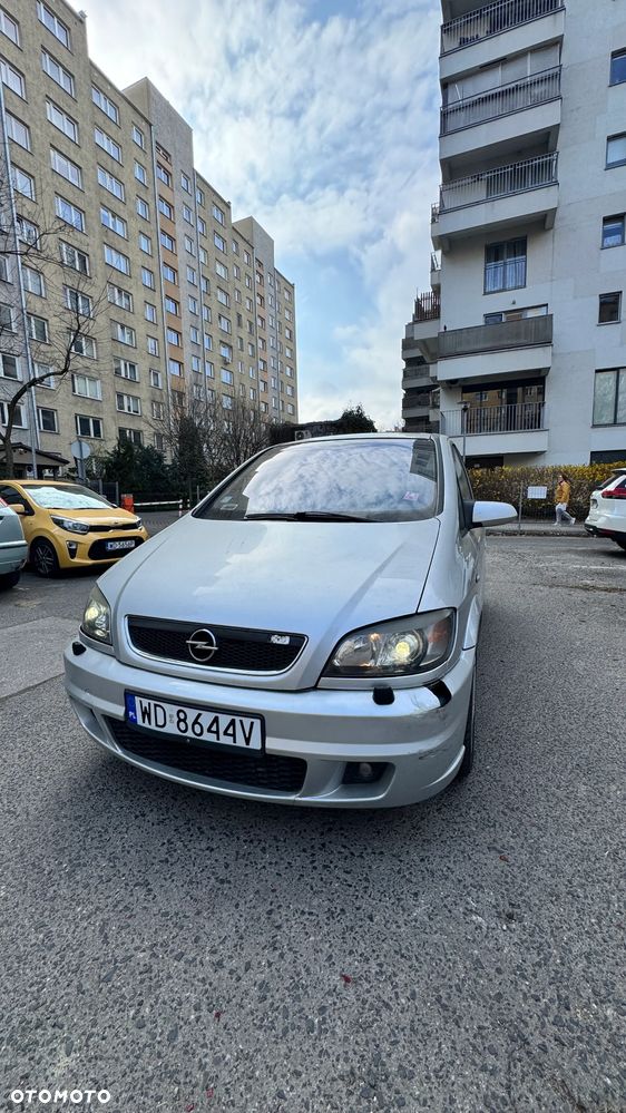 Opel Zafira - 4