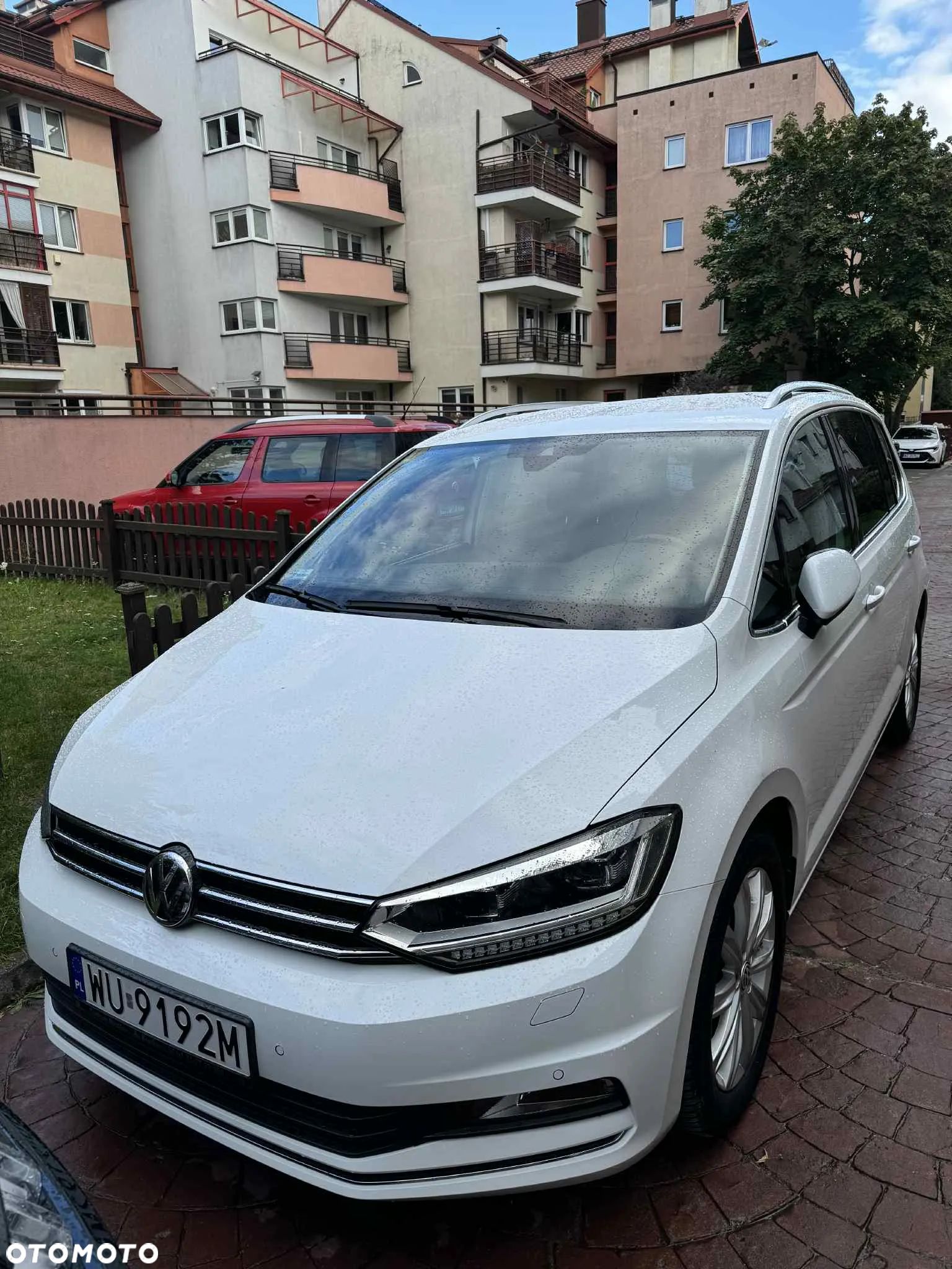 Volkswagen Touran 1.4 TSI BMT Highline DSG - 1