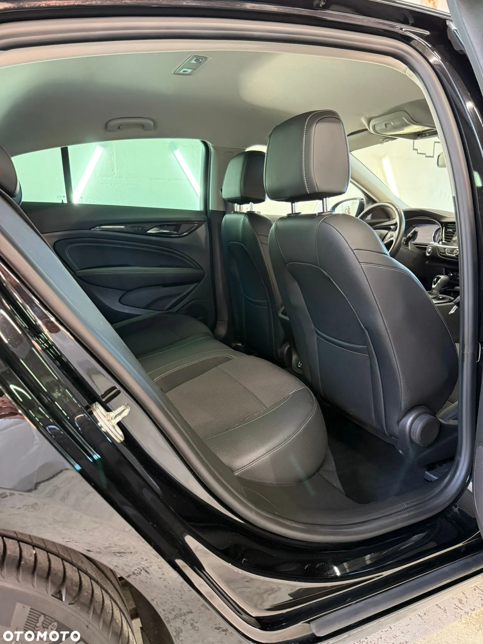 Opel Insignia 2.0 CDTI Executive - 9