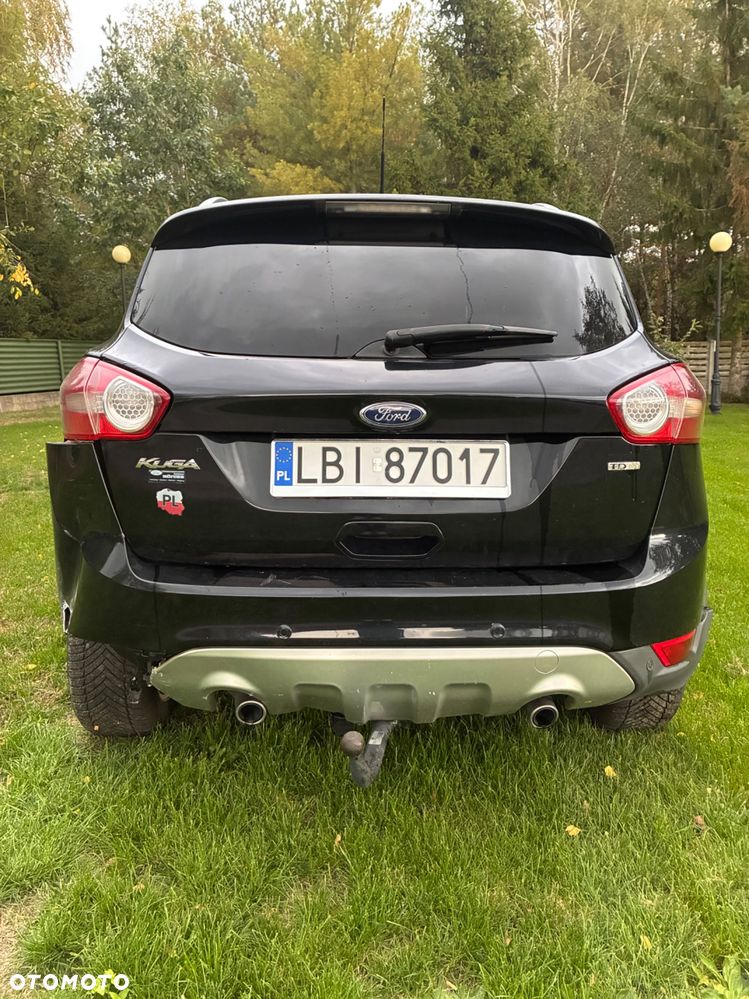 Ford Kuga - 8