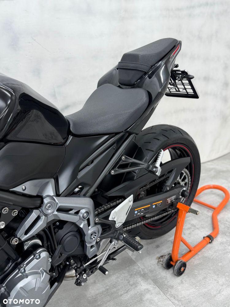 Kawasaki Z 900 - 20