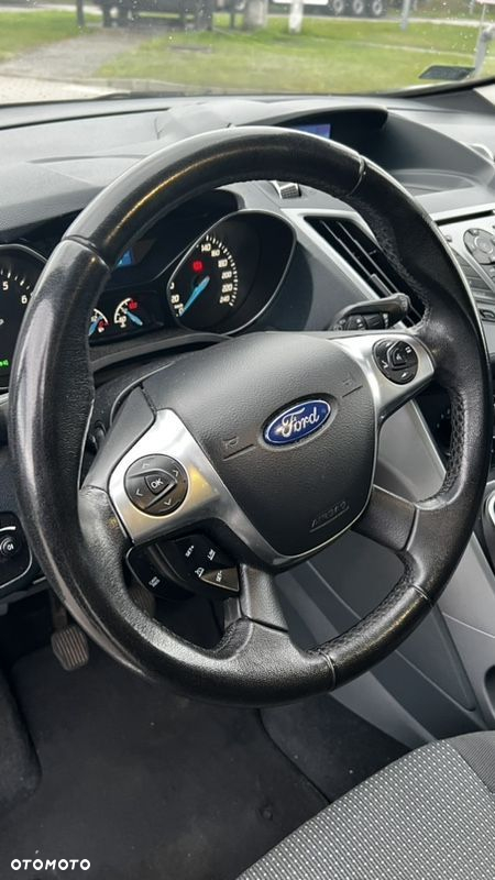 Ford Grand C-MAX - 28