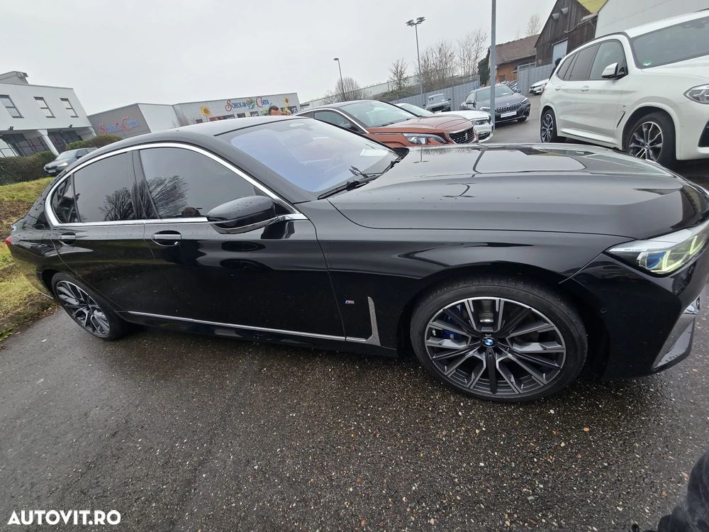 BMW Seria 7 Active L Edition Exclusive - 26