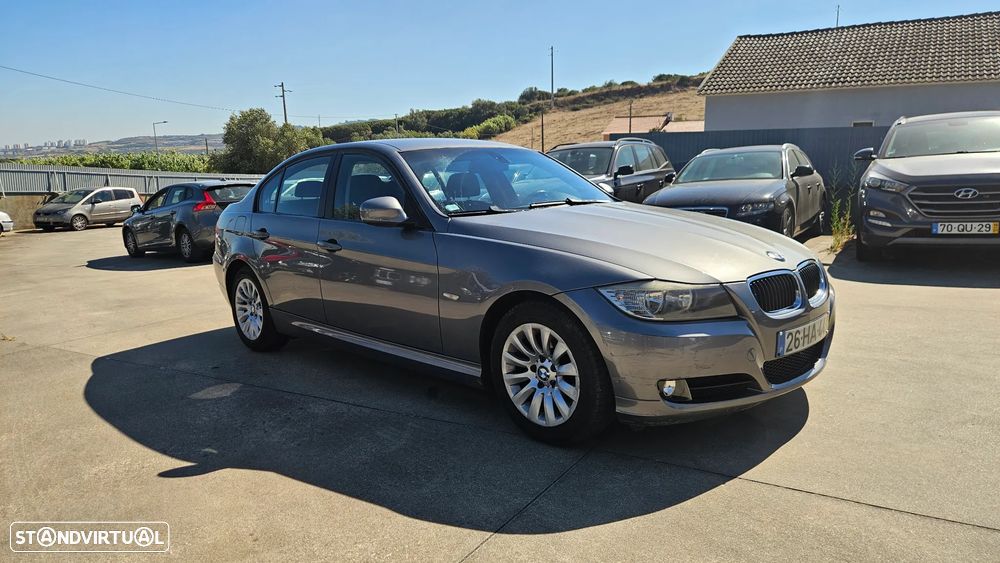 BMW 318 d Sport - 4