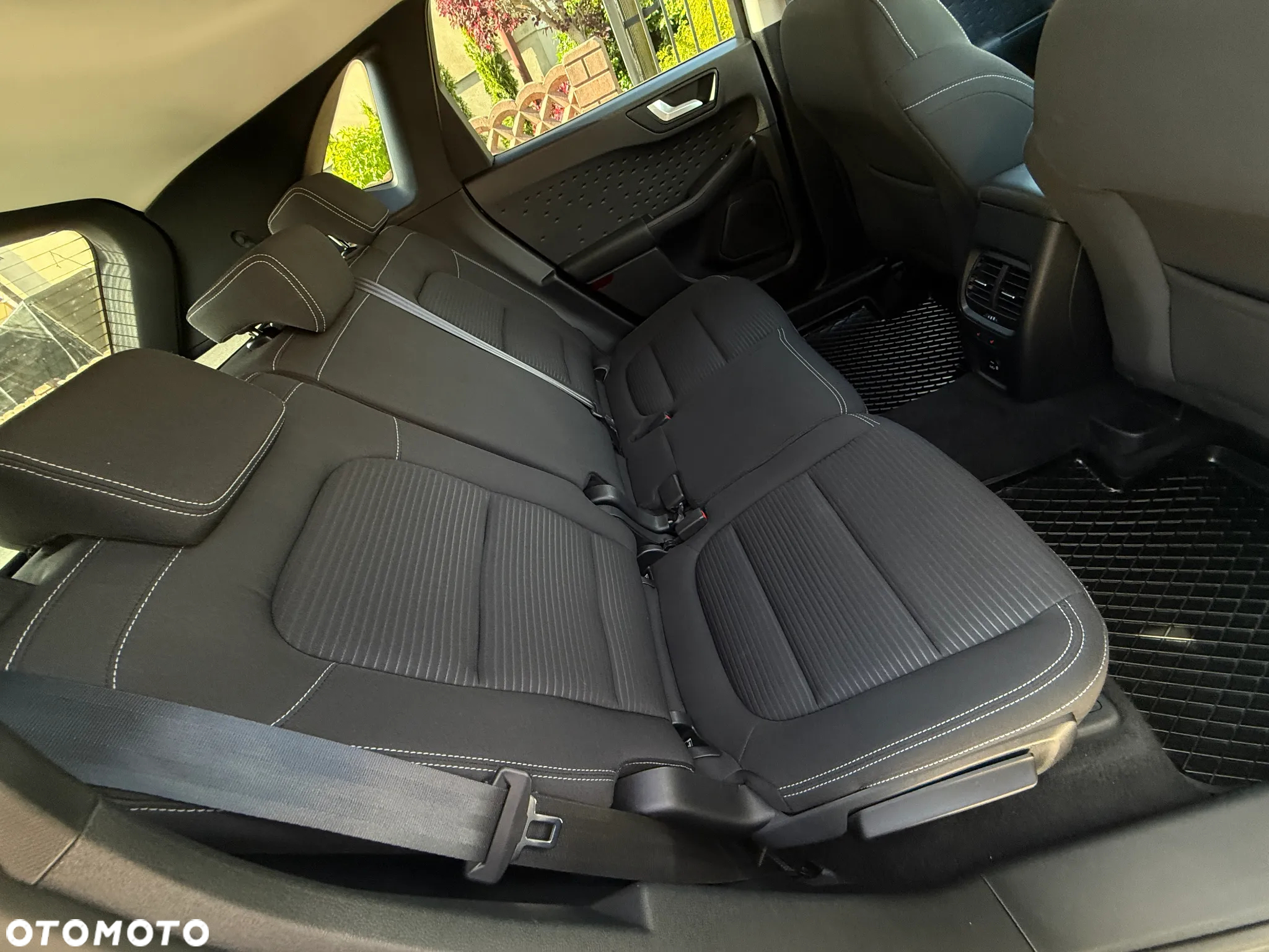 Ford Kuga 1.5 EcoBlue FWD Titanium - 33