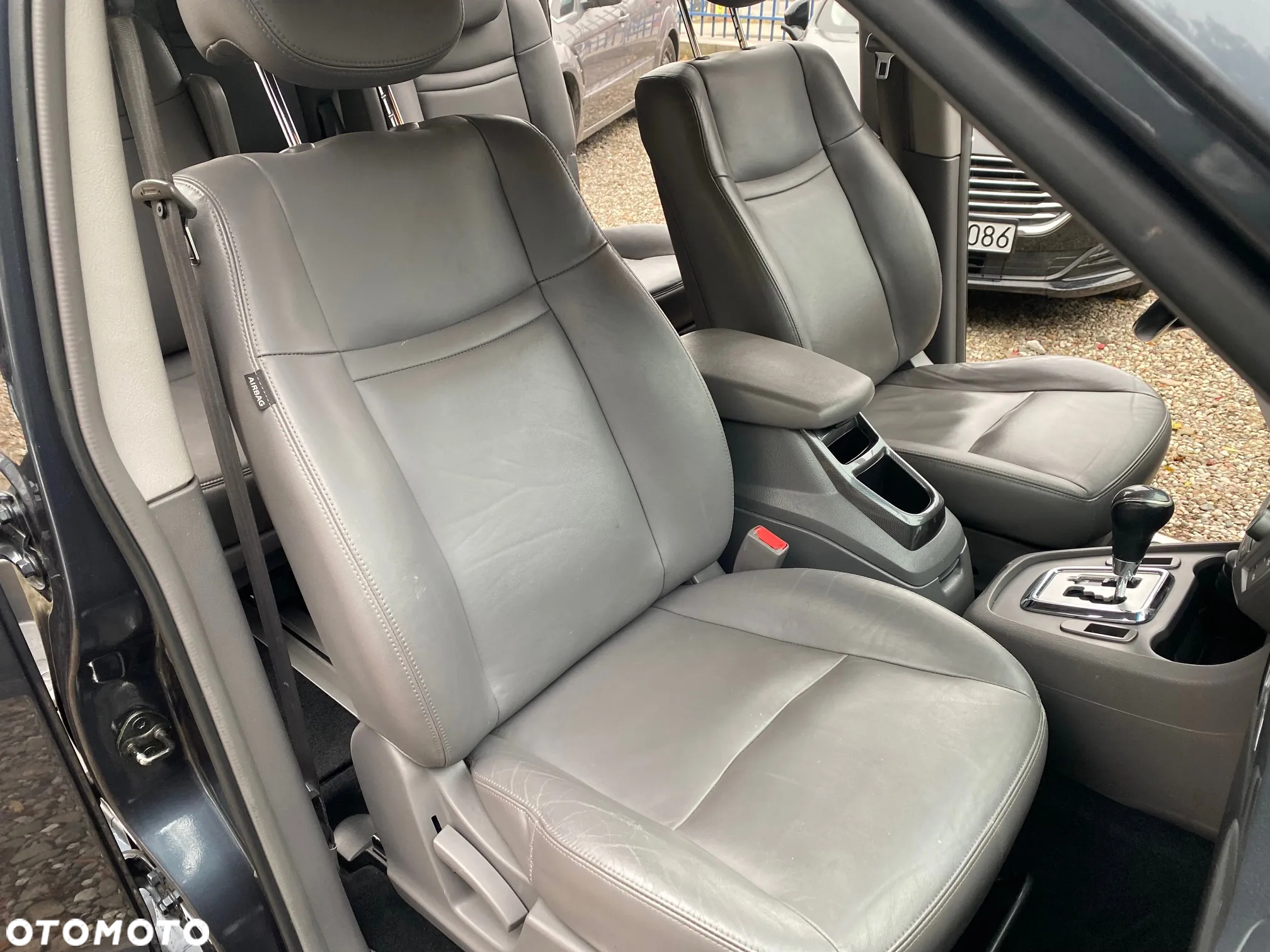SsangYong/KGM Rodius 200 e-XDi Crystal Plus 4WD - 15