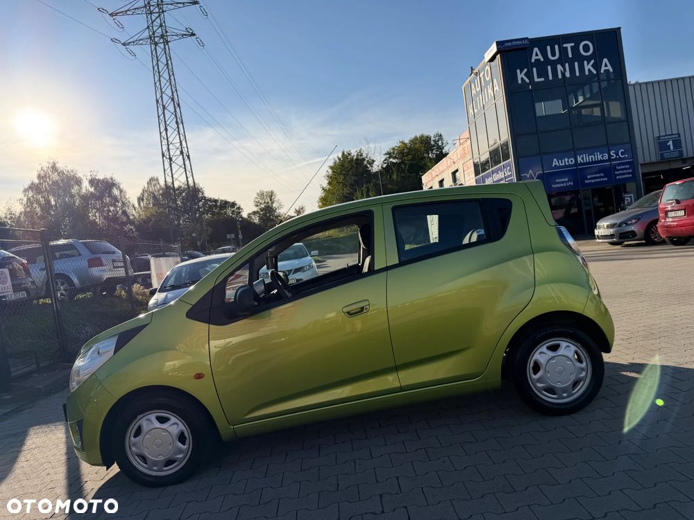 Chevrolet Spark 1.0 LS - 30