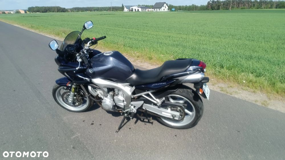 Yamaha FZ6 - 4