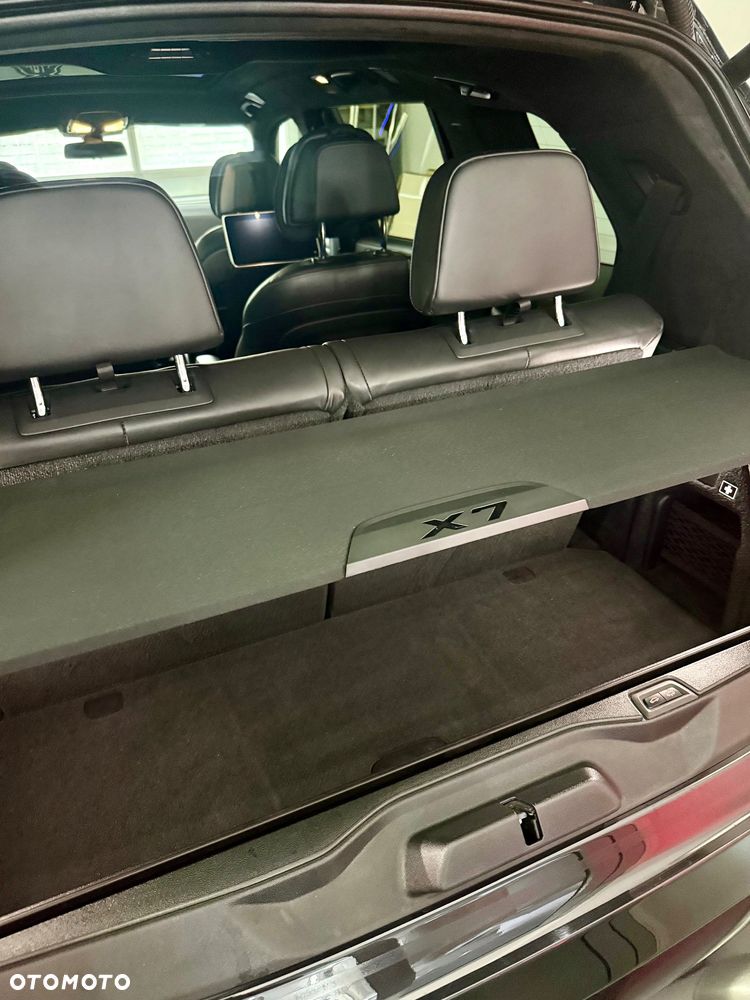BMW X7 xDrive40d mHEV sport - 28