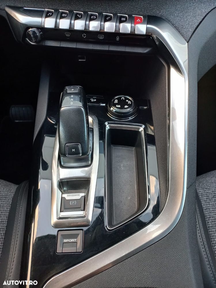 Peugeot 5008 BlueHDI 130 EAT8 Allure Business-Paket - 23