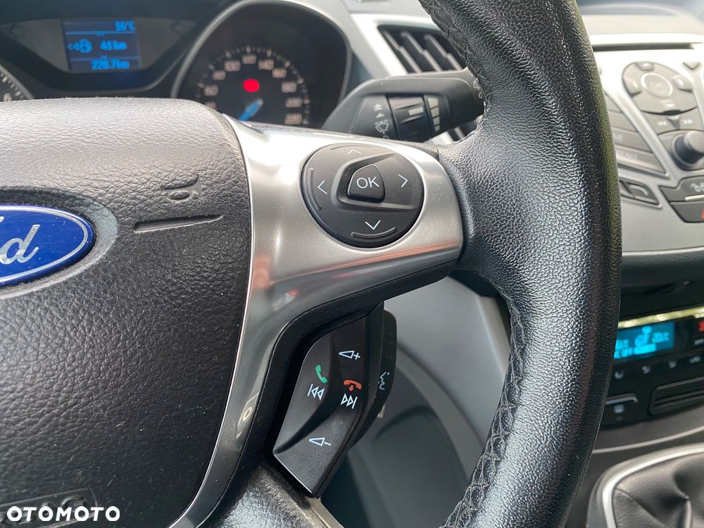 Ford C-MAX - 19