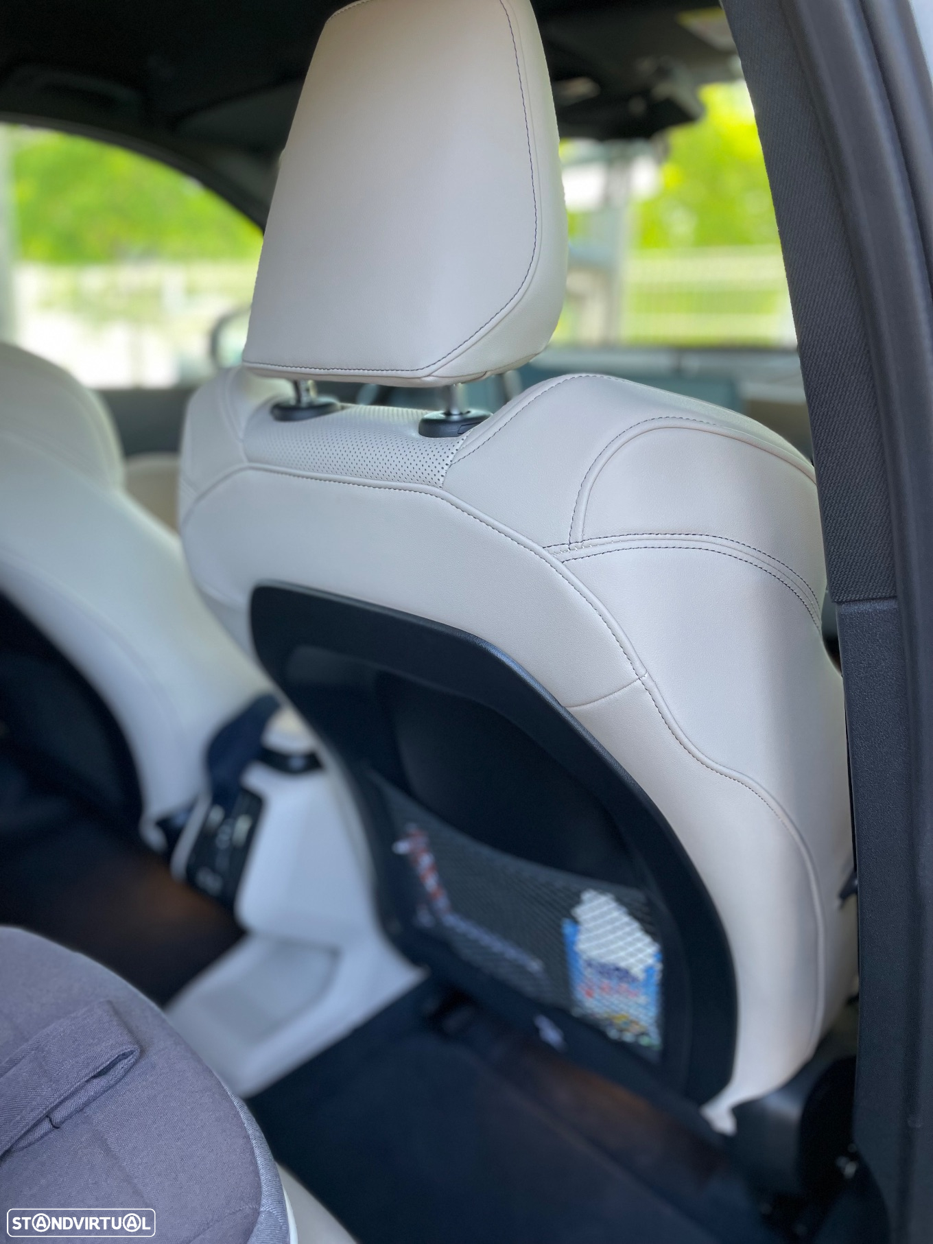BMW iX1 xDrive30 Pack Desportivo M - 6