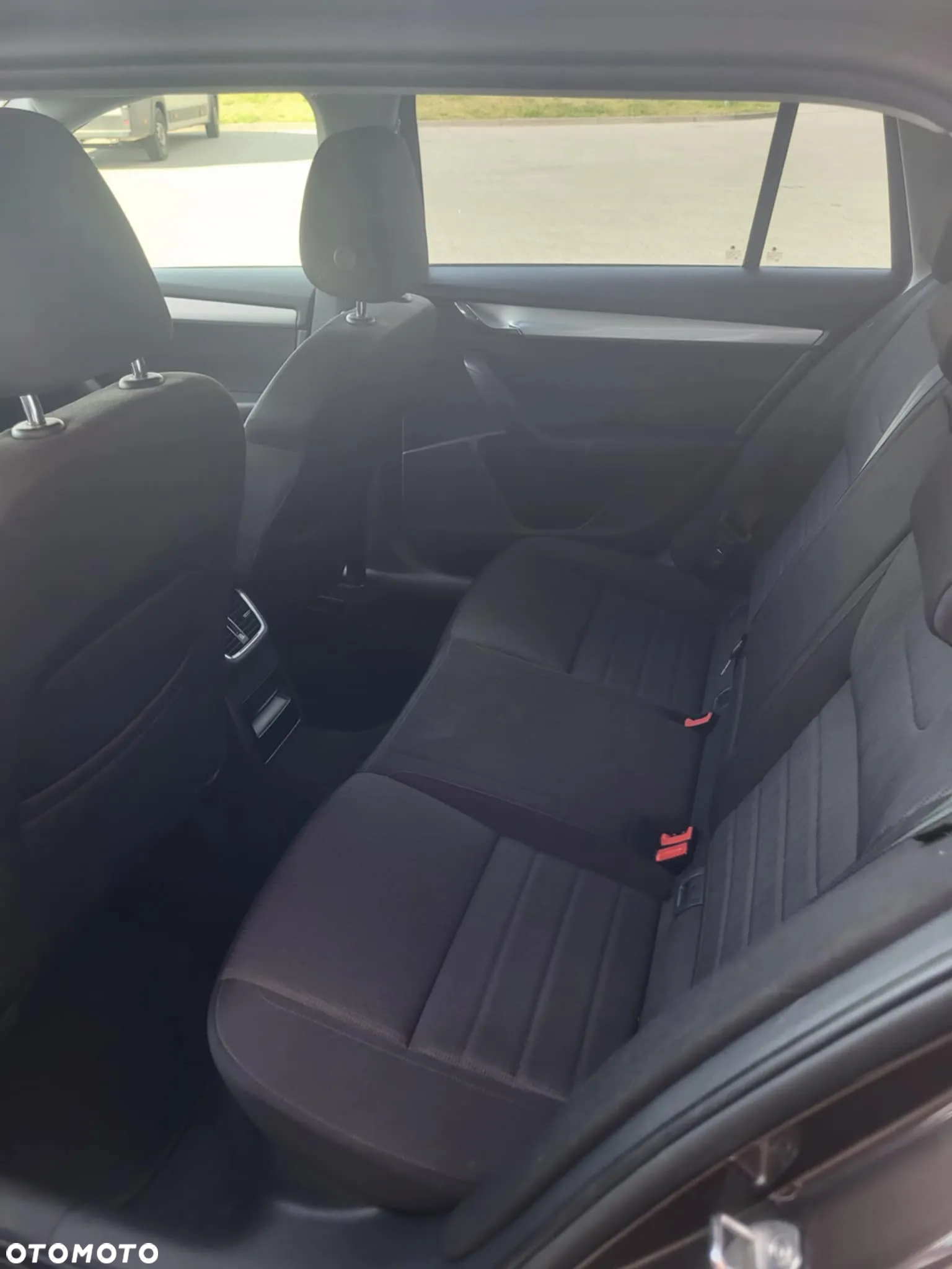 Skoda Octavia Combi 1.4 TSI Green tec DSG Edition - 10