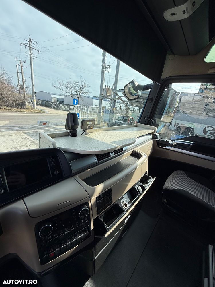 MAN TGX XXL 18.500 - Retarder - 32