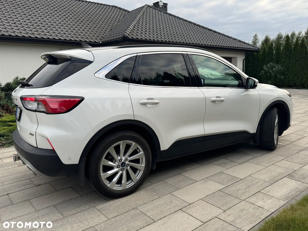Ford Kuga 2.5 FHEV FWD Titanium eCVT - 8