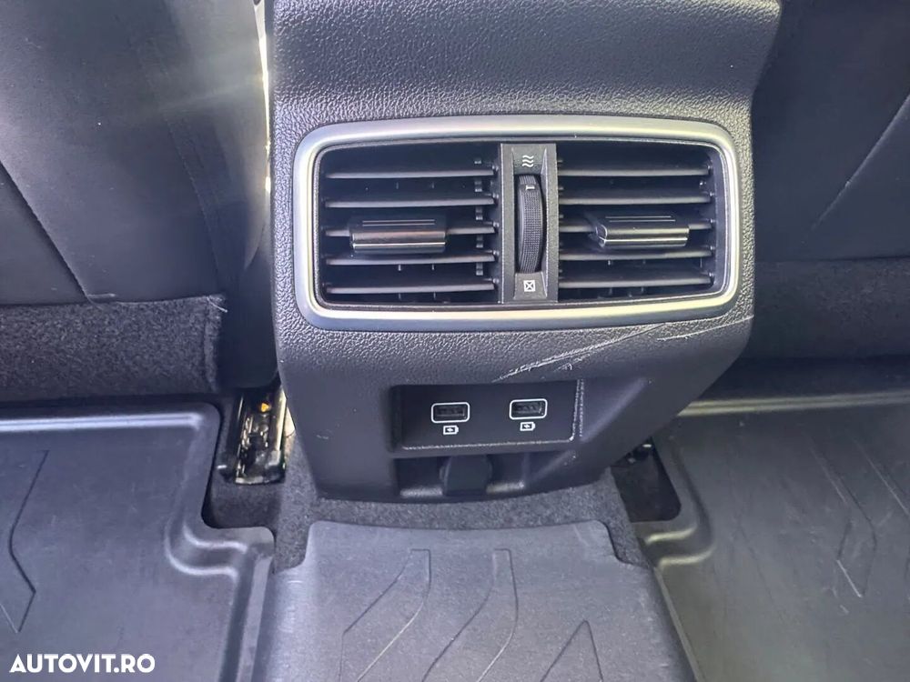 Renault Megane TCe 140 EDC GPF Intens - 15