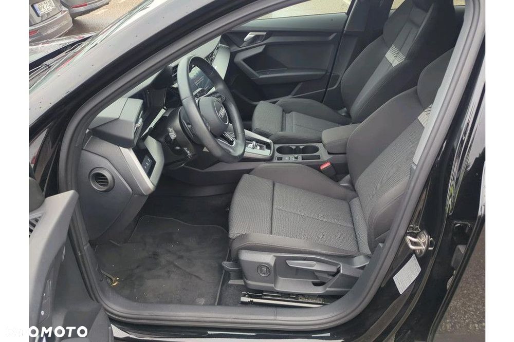 Audi A3 Sportback - 5