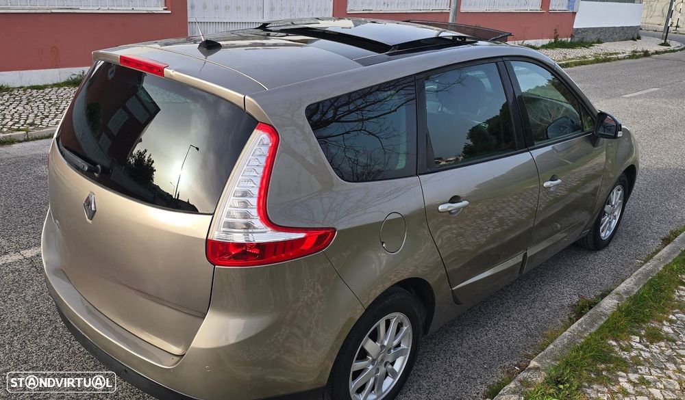 Renault Scénic 1.5 dCi Dynamique S EDC - 10