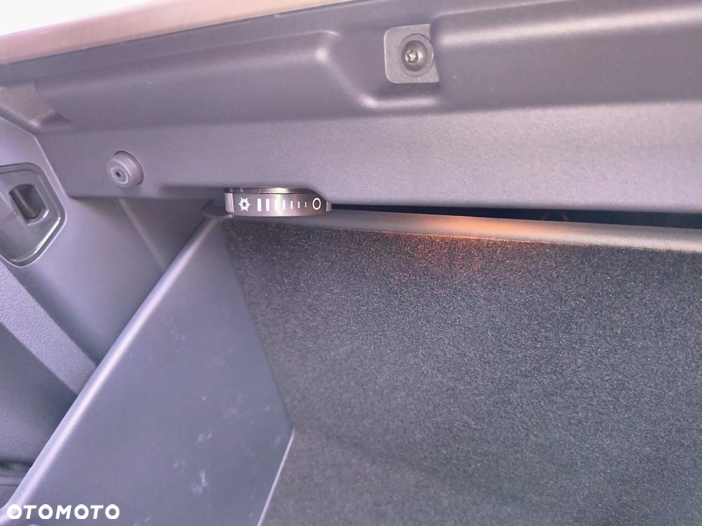 Skoda Scala 1.0 TSI Style DSG - 27