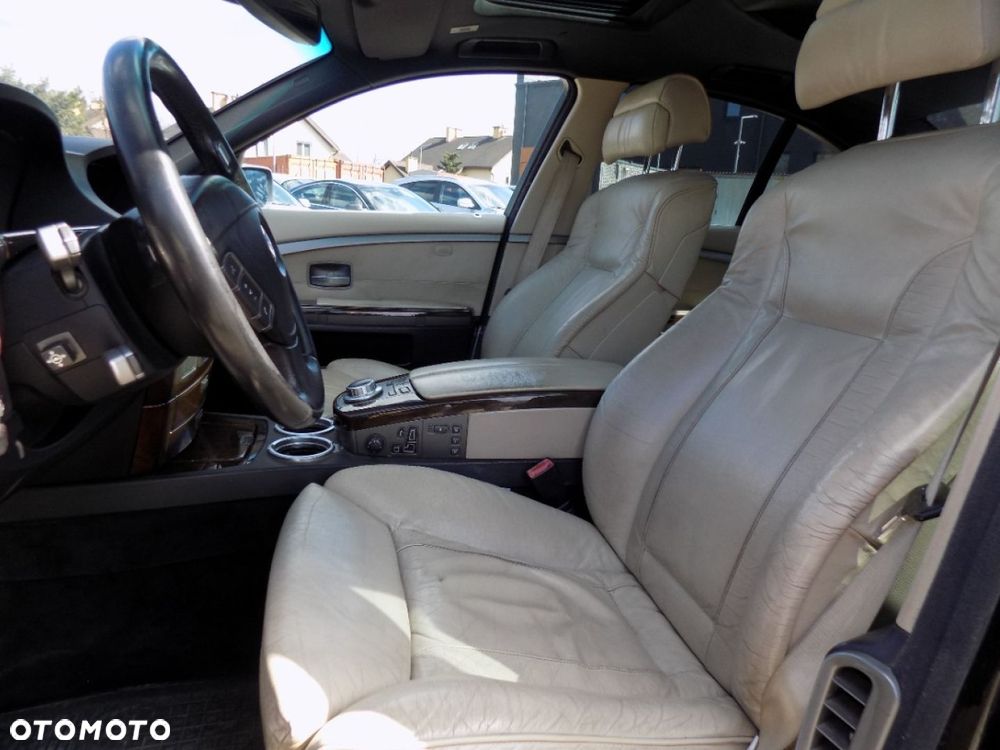 BMW Seria 7 - 7