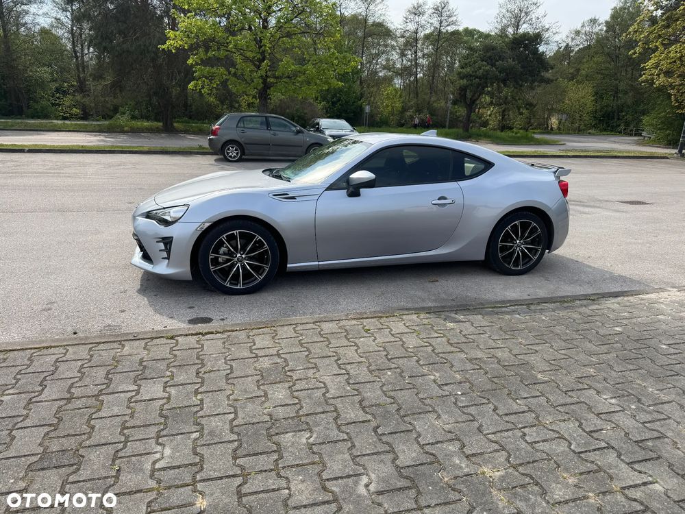 Toyota GT86 2.0 Premium - 7
