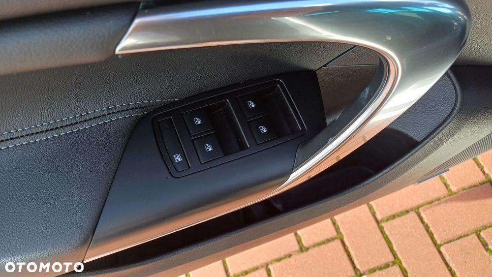 Opel Insignia 2.0 CDTI ecoFLEX Start/Stop Innovation - 10