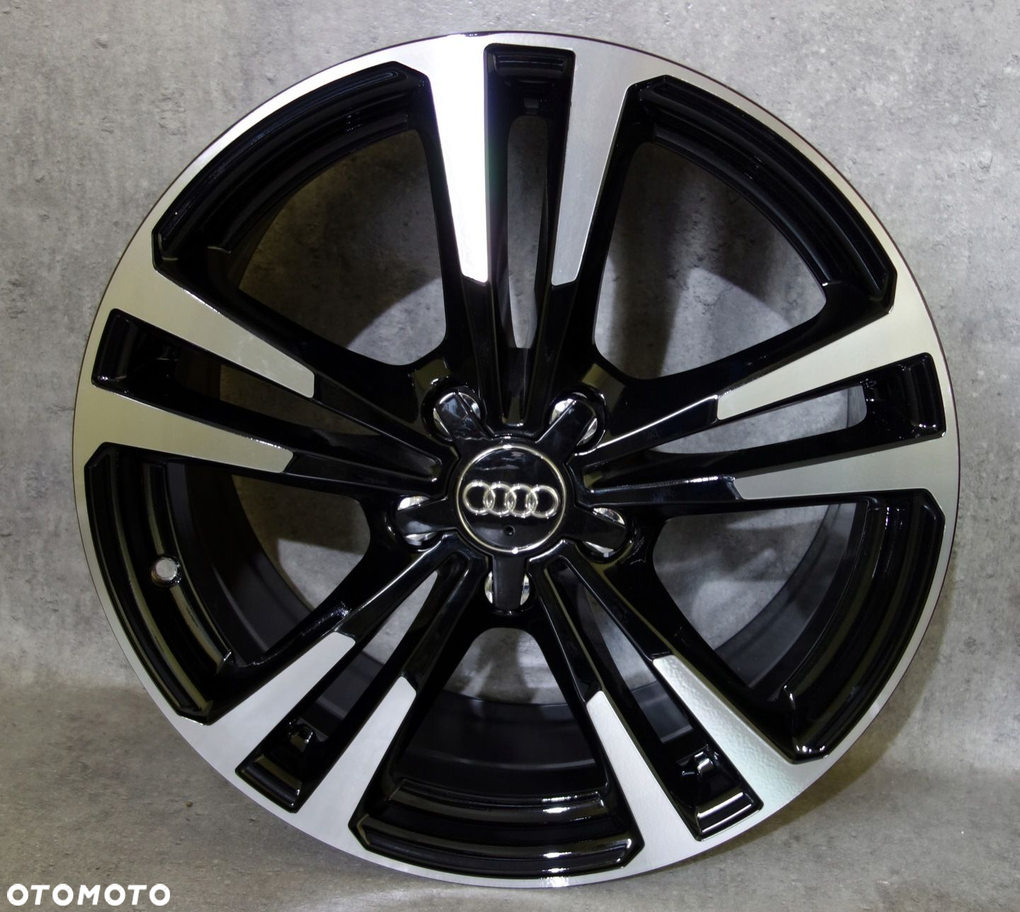 AUDI A3 S3 S-LINE 8V0 18" FELGI ALUMINIOWE - 2