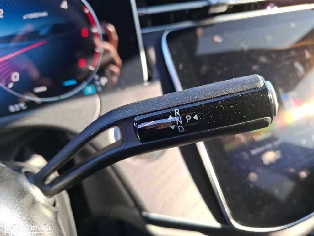 Mercedes-Benz E 220 d - 16