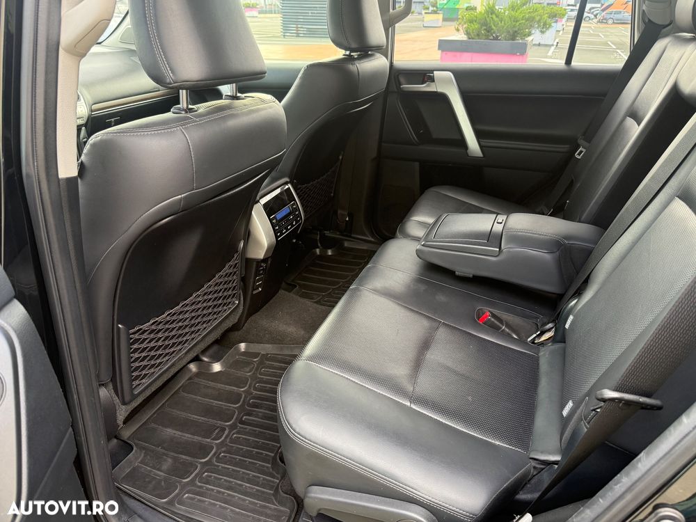 Toyota Land Cruiser 2.8l D-4D 204 CP A/T 7 locuri Luxury AVS Black - 13