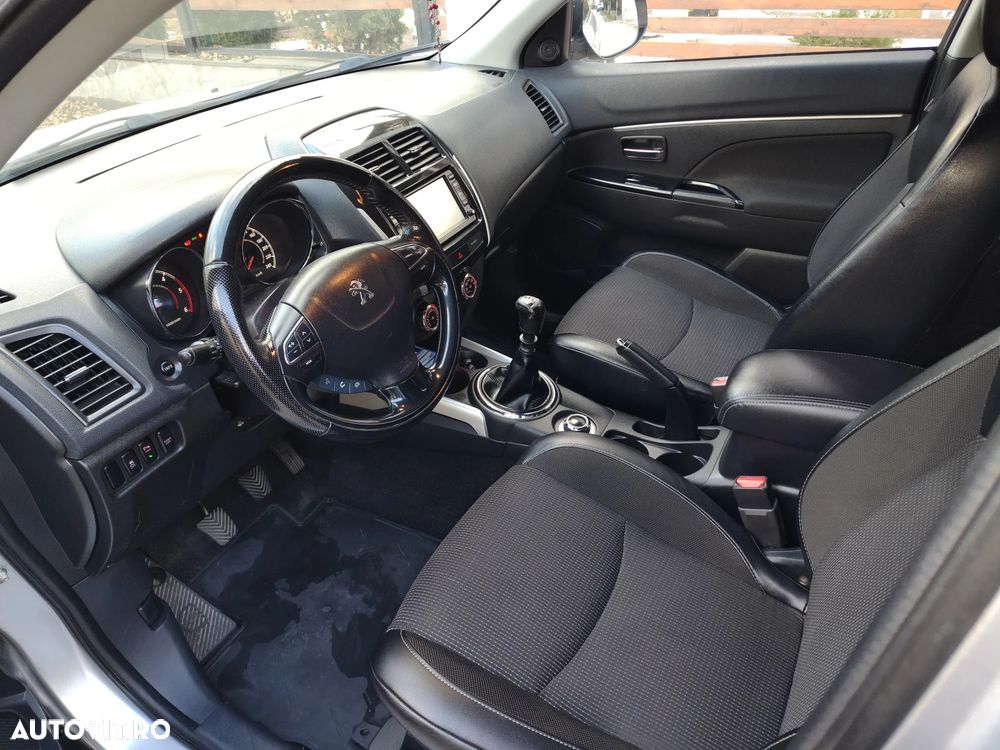 Peugeot 4008 - 5