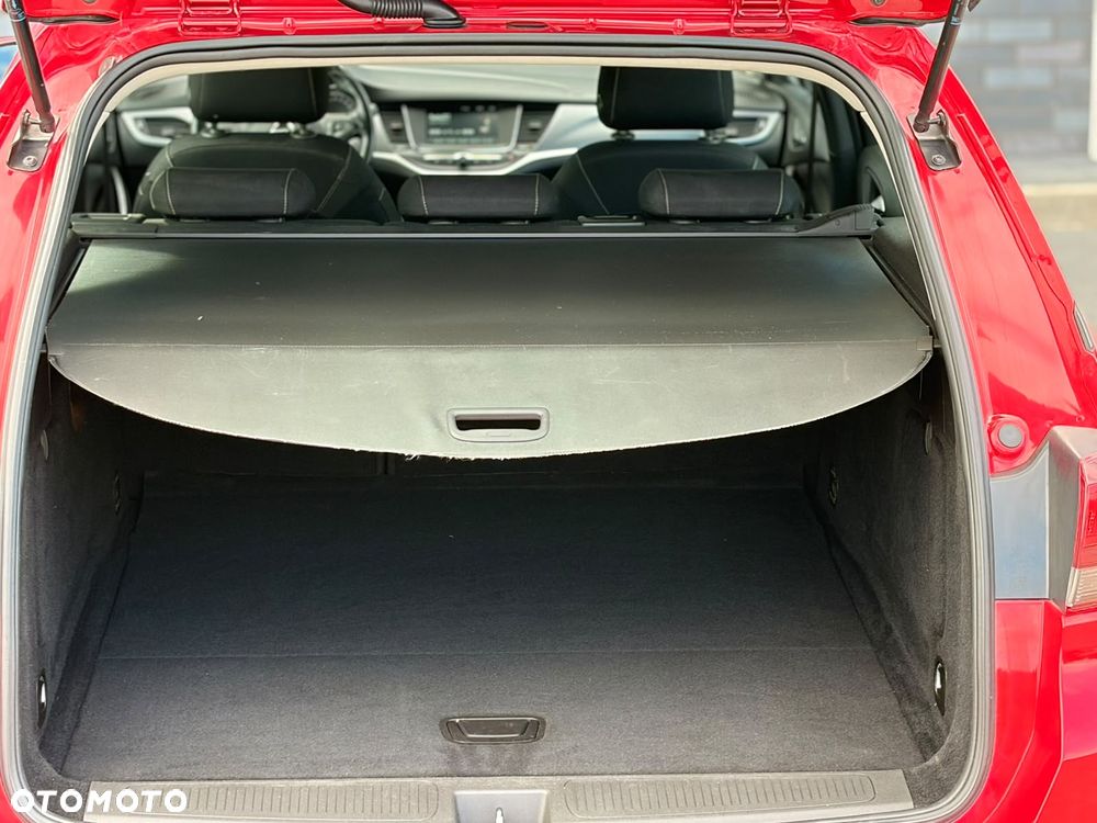 Opel Astra 1.6 CDTI Elite S&S - 22
