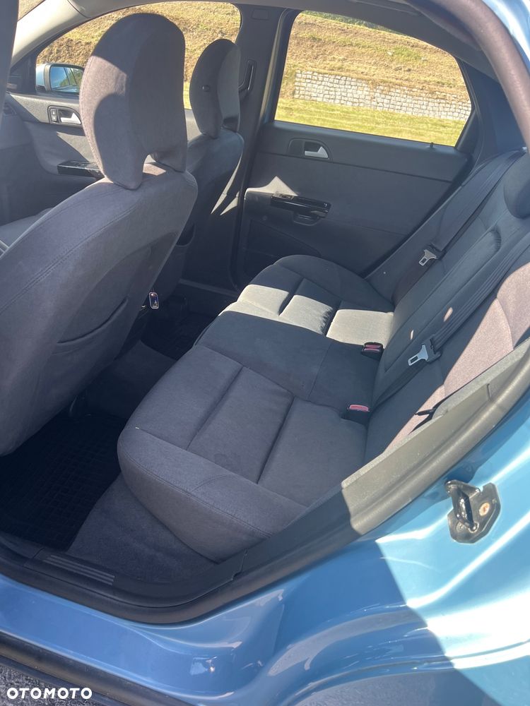 Volvo S40 2.0D - 10