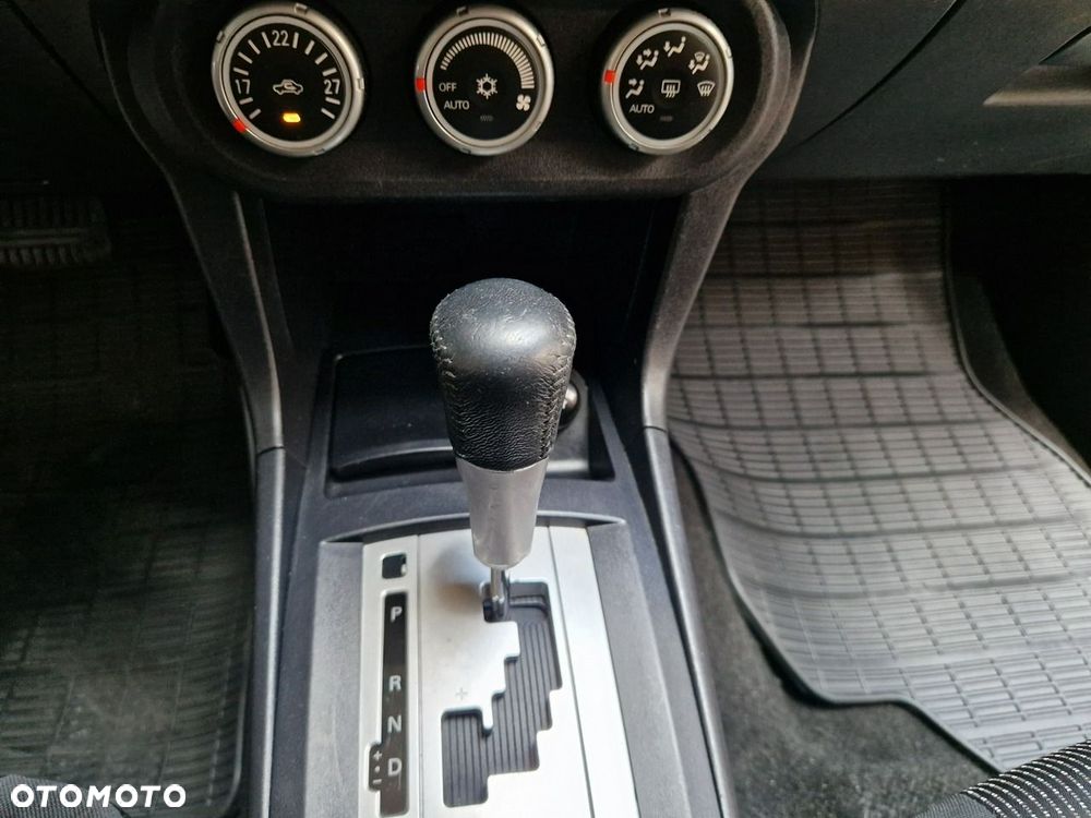 Mitsubishi Lancer - 14