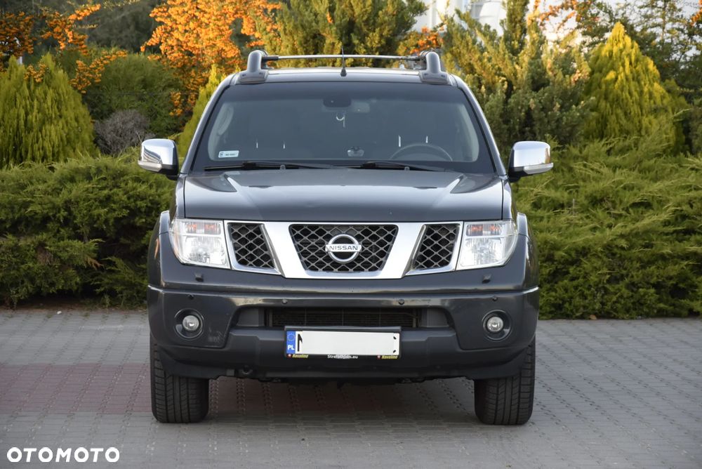 Nissan Navara 2.5 D XE - 2