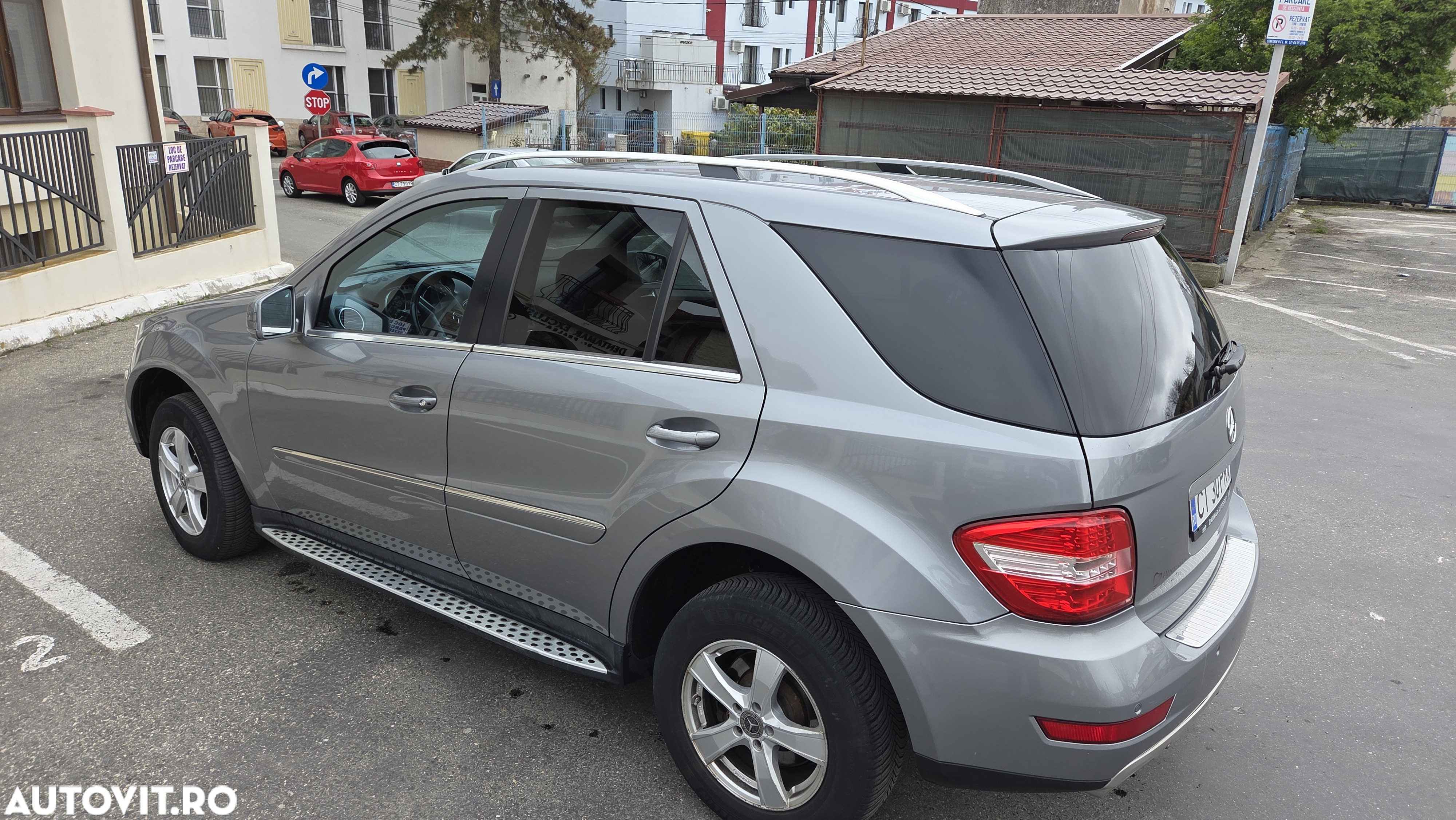 Mercedes-Benz ML 350 CDI Aut - 9