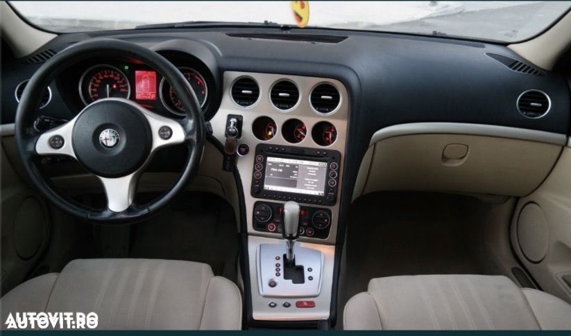 Alfa Romeo 159 2.4 Multijet CA Aut Distinctive - 6