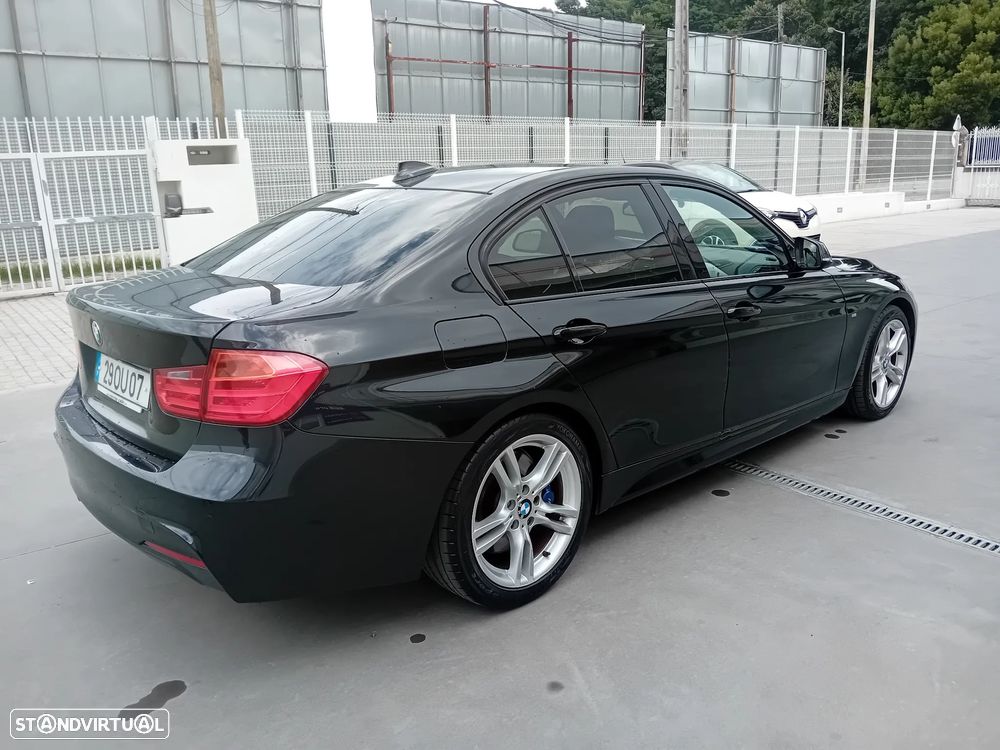 BMW 320 d Auto Pack M - 36